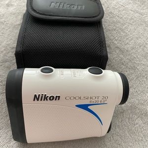 Nikon Coolshot 29 Golf Range Finder